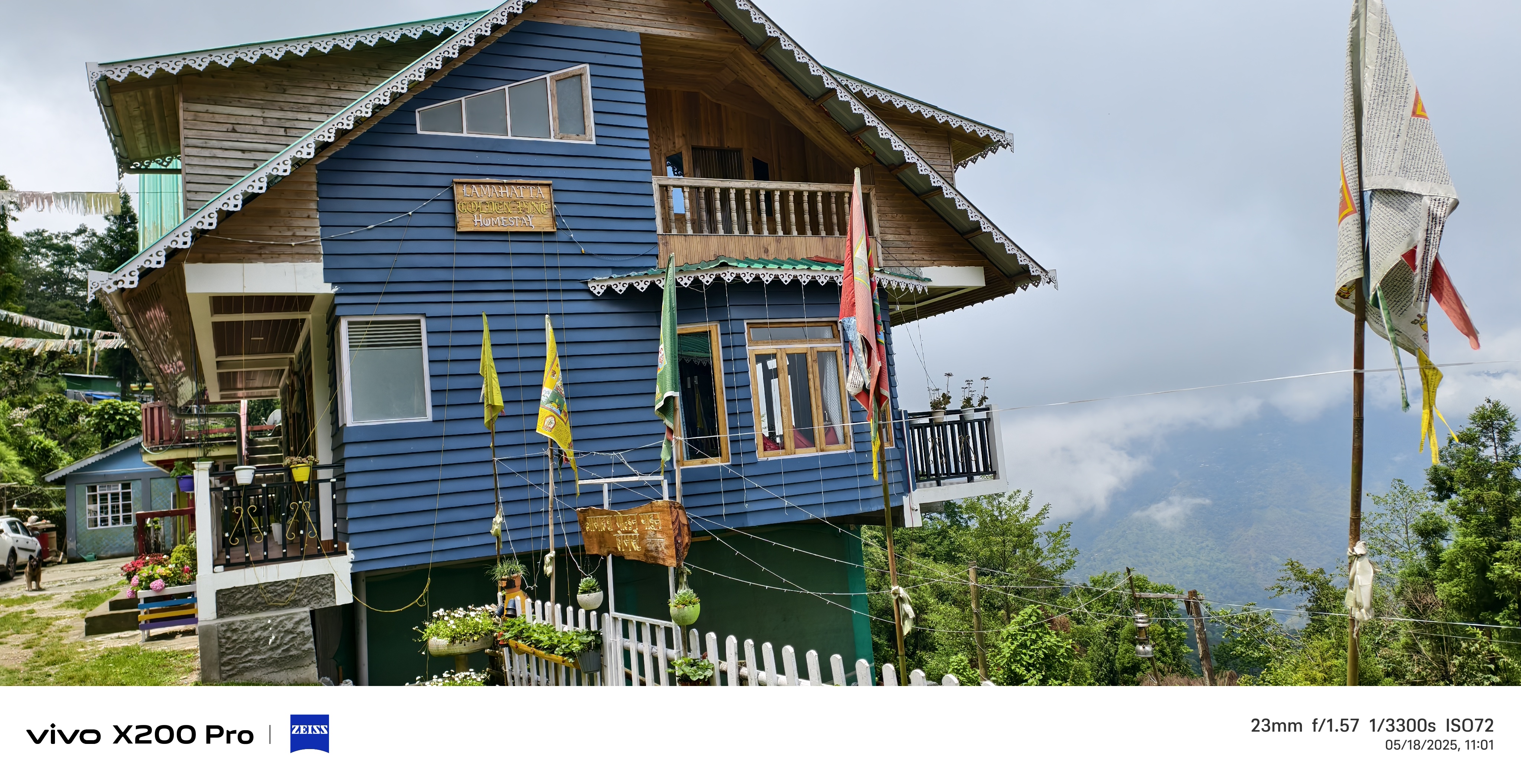 LAMAHATTA GOLDEN PINE HOMESTAY(TALAY GHAR))